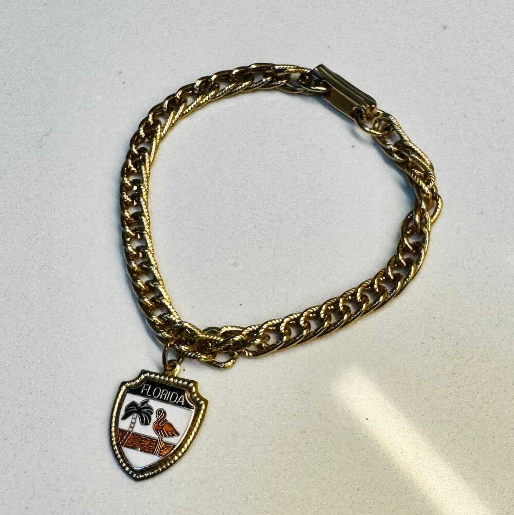 Vintage Florida Souvenir Charm Bracelet Gold Tone Palm Tree Pelican 7.5"